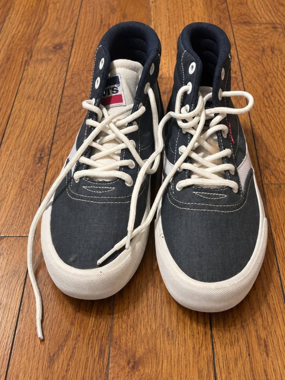 Levi's Men's High-Top Canvas Sneakers in Navy and White Size 9